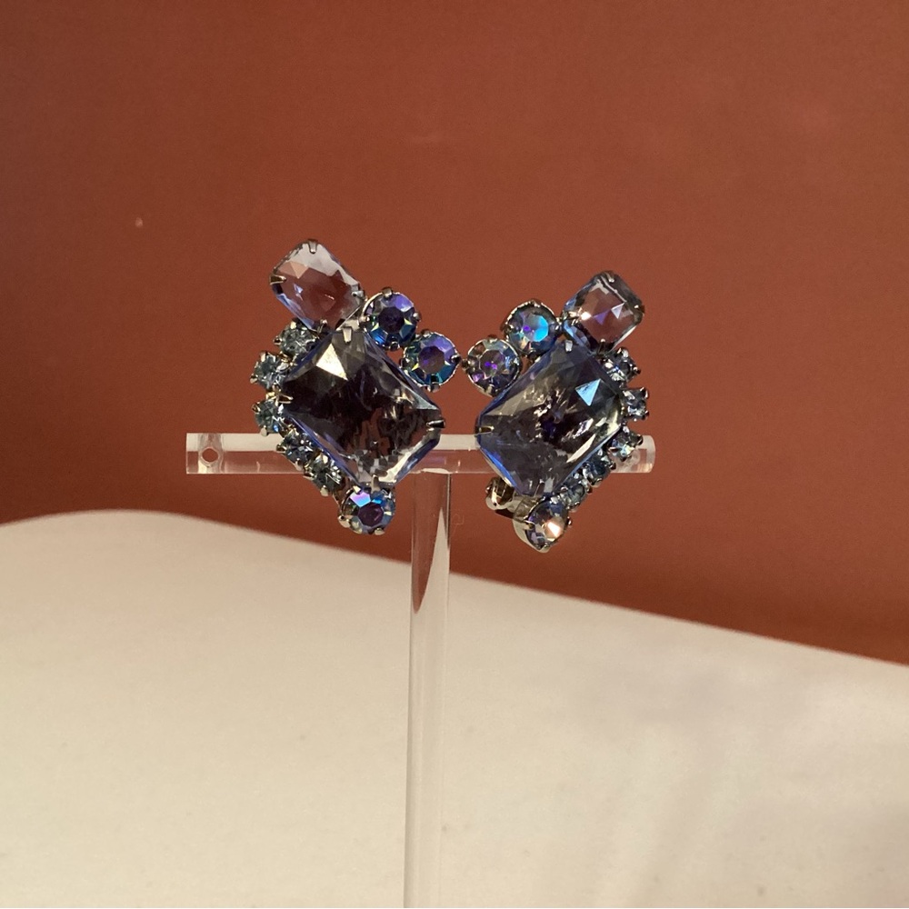 Elegant Blue Crystal Earrings